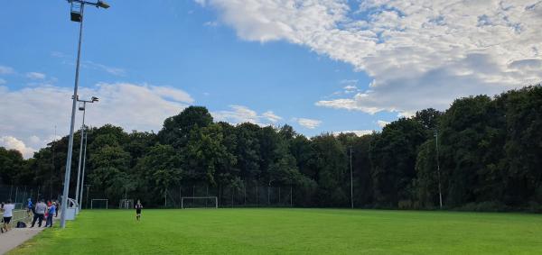 Bezirkssportanlage Demleitnerstraße Platz 3 - München-Sendling