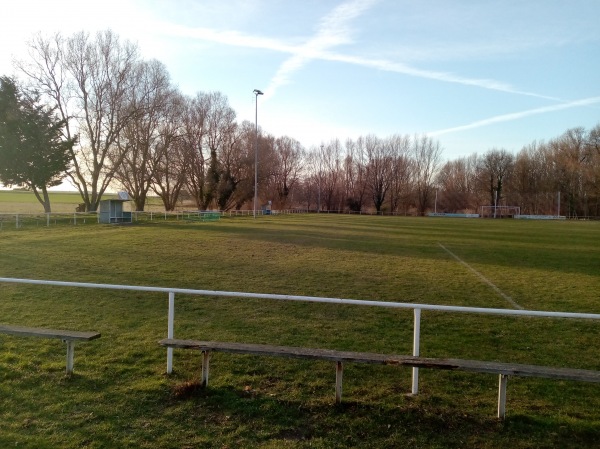 Sportanlage am Schloßpark - Petersberg/Saalekreis-Ostrau