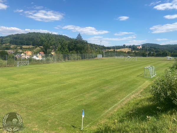 Sportanlage Am Pilzanger Platz 3 - Simmelsdorf-Hüttenbach