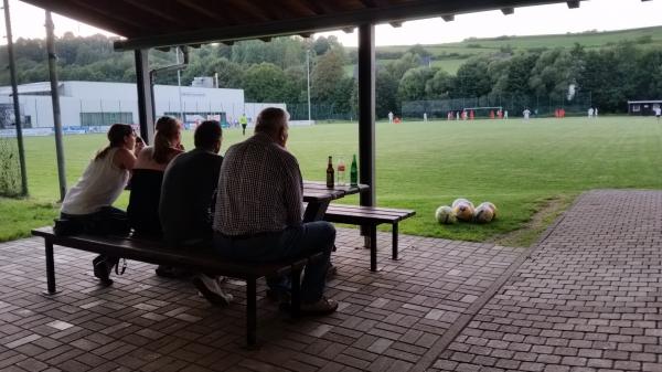 Sportplatz Gewerbegebiet - Lennestadt-Trockenbrück