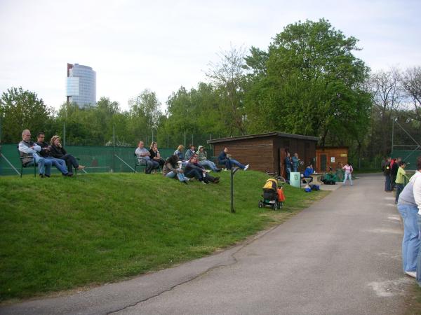 Sportplatz Wasserpark - Wien