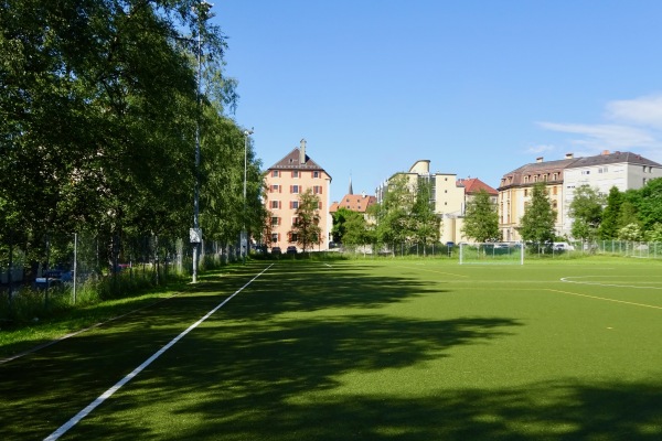 Terrain du Collège de la Charrière - La Chaux-de-Fonds