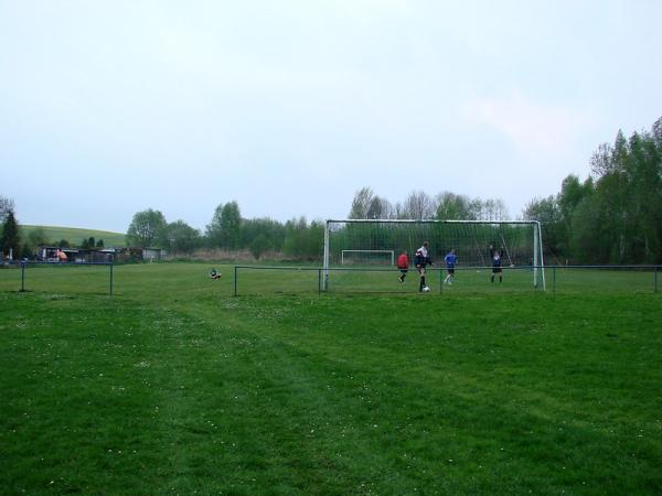 Waldstadion - Petersberg/Saalekreis-Gutenberg