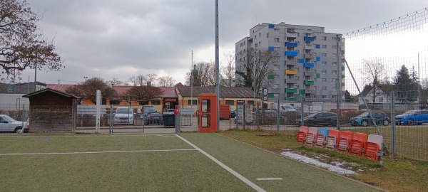 Sportgelände Martin-Gomm-Weg Platz 2 - Augsburg-Firnhaberau