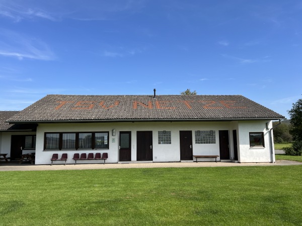 Sportplatz Edertalstraße 2 - Waldeck-Netze