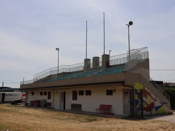 Stadio Gianni Tona - Pove del Grappa