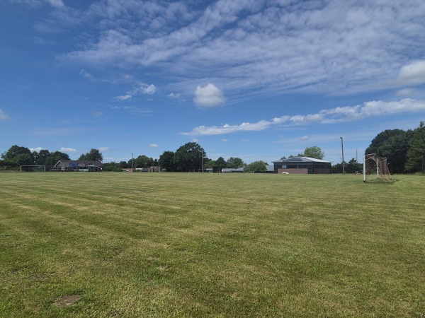 Sportplatz an der Schule - Stapel-Süderstapel