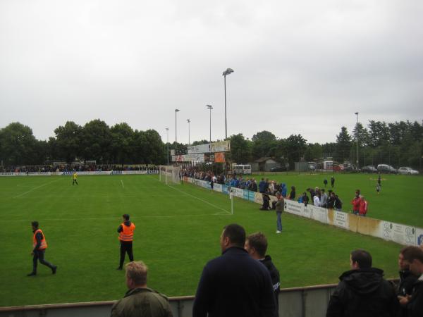 Südstadion im Sportzentrum Am Hegelsberg - Griesheim