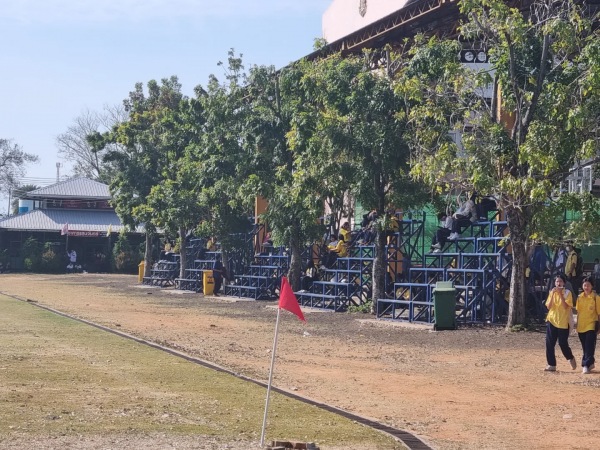 Pittayakhom School Football Field - Nong Ki