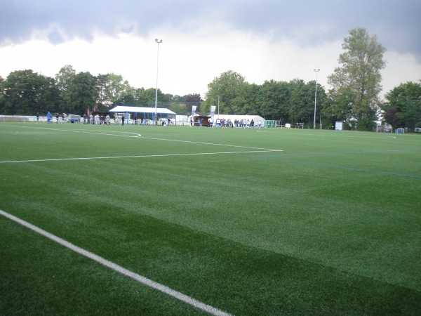 Stadion Isselhorster Straße Nebenplatz - Gütersloh-Avenwedde