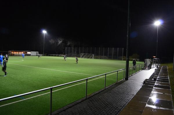 Sportplatz Straße zur Mühle - Troisdorf-Eschmar