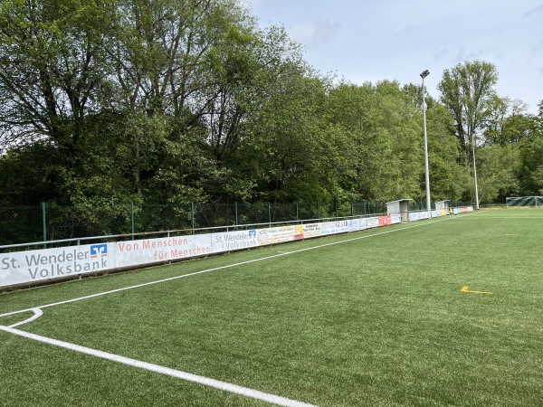 Sportplatz Schloßstraße - Namborn-Hofeld-Mauschbach