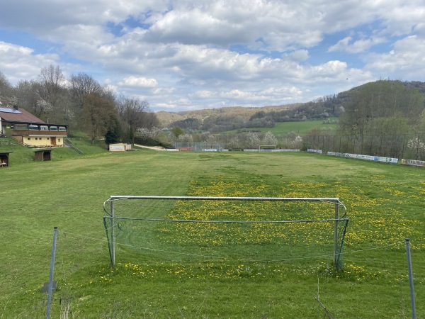 Sportplatz am Bühler Berg - Simmelsdorf-Diepoltsdorf