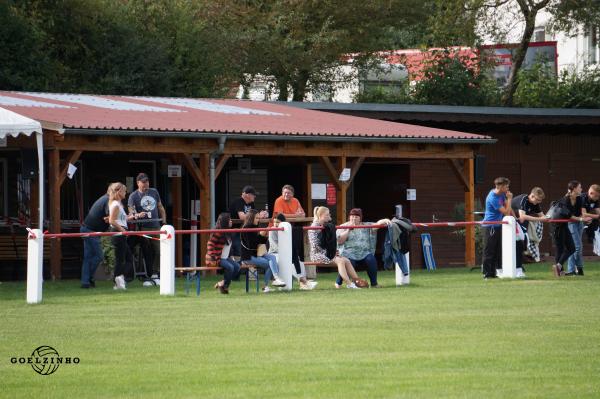 Sportplatz am Dorfgemeinschaftshaus - Schlüchtern-Breitenbach