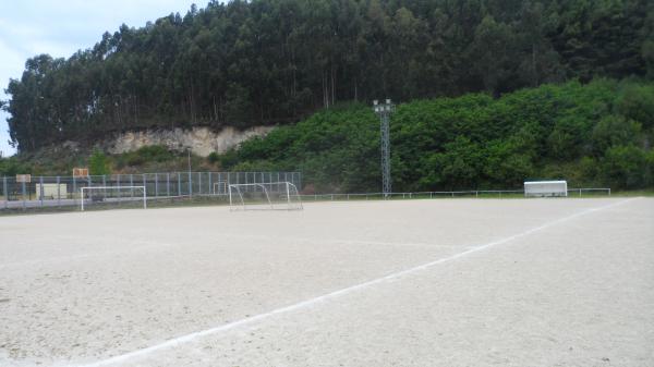 Campo de Fútbol de Montecarrasco  - Cangas (Pontevedra) 