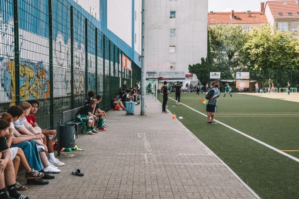Tesch-Sportplatz - Berlin-Prenzlauer Berg