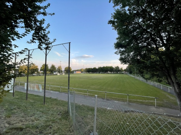 Sportanlage Ravolzhäuser Straße Platz 2 - Neuberg/Hessen