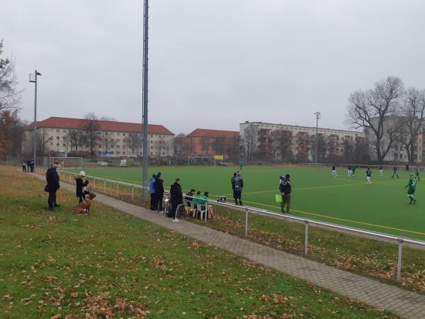 Willi-Sänger-Sportanlage Platz 2 - Berlin-Treptow