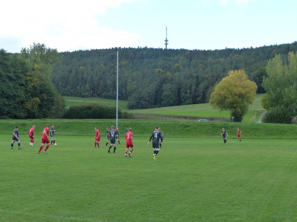 Leßbachstadion Nebenplatz - Weißenbrunn
