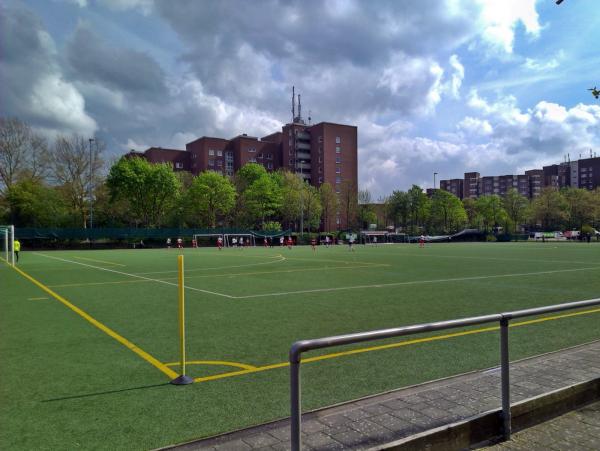 Sportanlage Gropiusring Platz 2 - Hamburg-Bramfeld