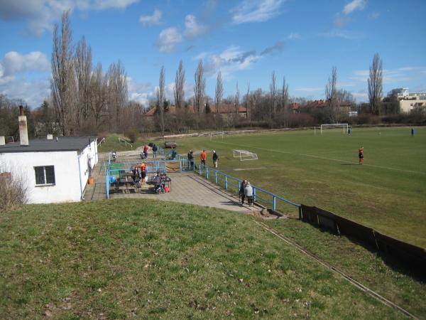 Stadion TJ Avia Čakovice - Praha-Čakovice