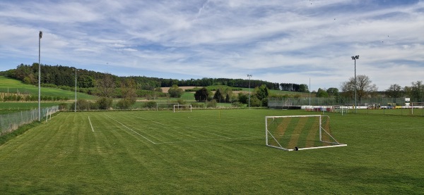 Sportanlage am Zimmerlenzenanger Platz 2 - Mainburg-Puttenhausen