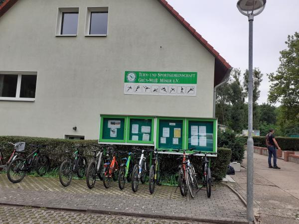 Sportanlage Hohenwarther Weg - Möser