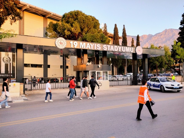 19 Mayıs Stadyumu - Manisa