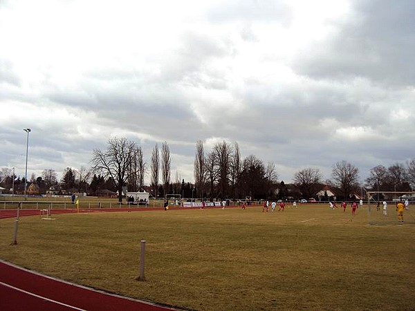 Friedrich-Ludwig-Jahn-Sportplatz 2 - Schöneiche bei Berlin