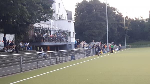 Sportanlage Apenrader Straße - Köln-Neuehrenfeld