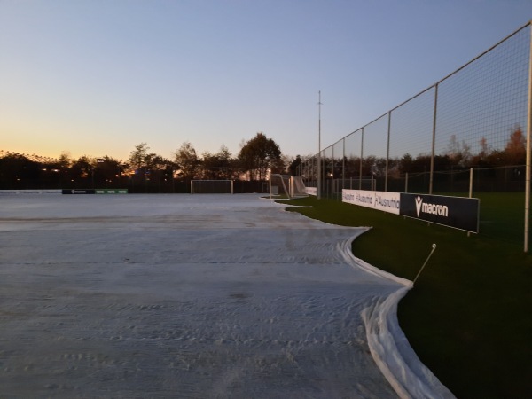 Sportpark Skoatterwâld veld E - Heerenveen