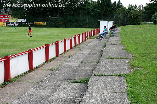 Sportanlage Hebbelstraße - Hannover-Sahlkamp