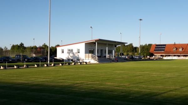 Sportgelände Auer Straße - Walpertskirchen