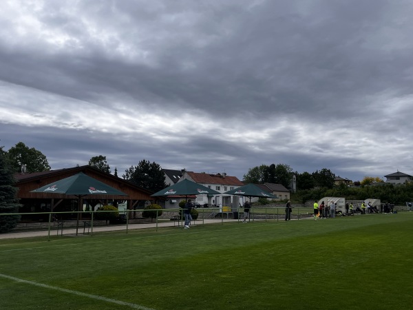 Stadion FK Zbuzany - Zbuzany