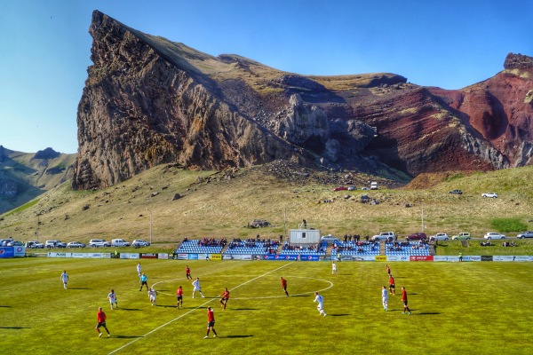 Hásteinsvöllur - Vestmannaeyjar