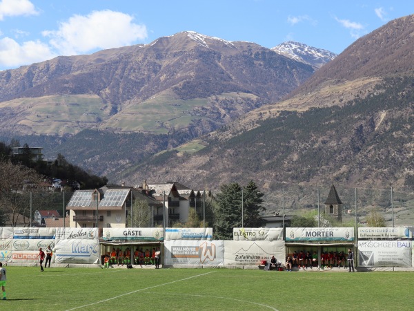 Sportplatz Morter - Latsch (Laces)