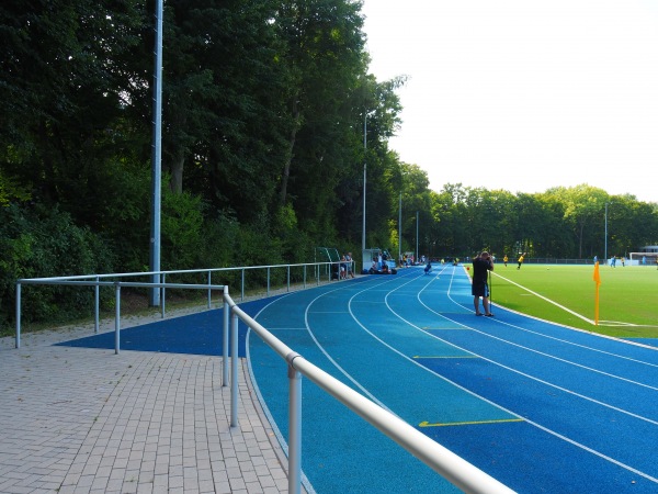 Sportplatz Büttnerstraße - Dortmund-Lanstrop