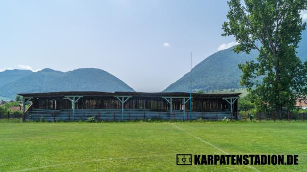 Stadionul Celuloza - Zărnești
