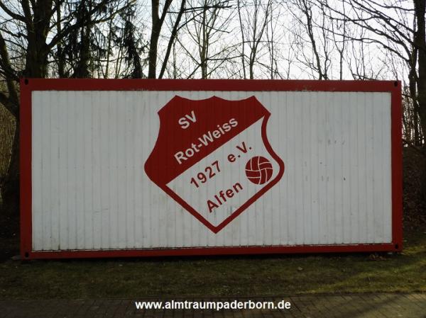 Eschenkampfbahn Nebenplatz - Borchen-Alfen