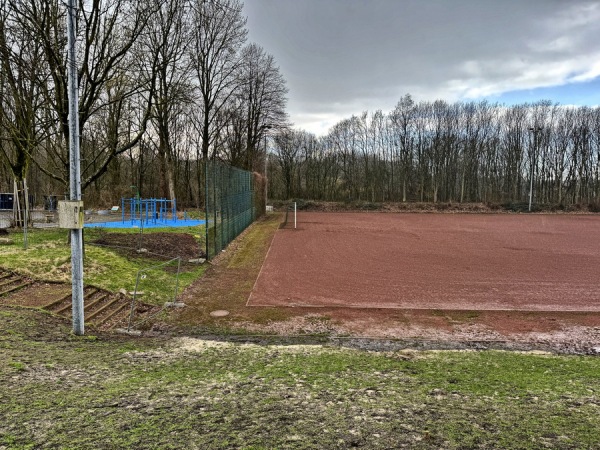 Bezirkssportanlage Lüttinghof Platz 2 - Gelsenkirchen-Buer-Hassel