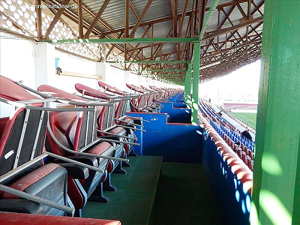 Estadio Luis Suñer Picó - Alcira (Alzira), VC