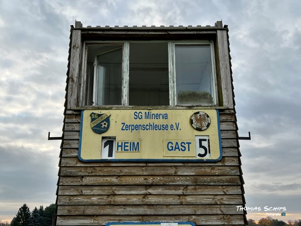 Sportplatz Zerpenschleuse - Wandlitz-Zerpenschleuse