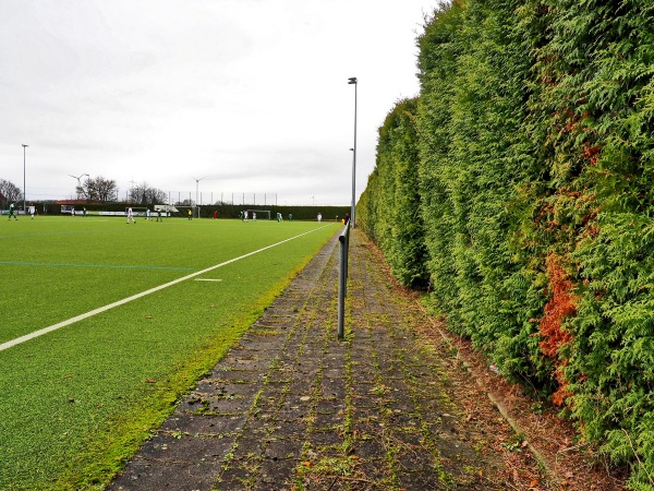 Husarenstadion Nebenplatz - Ense-Bremen