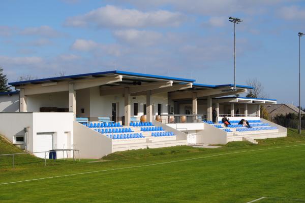 Sportplatz Loipersbach - Loipersbach im Burgenland