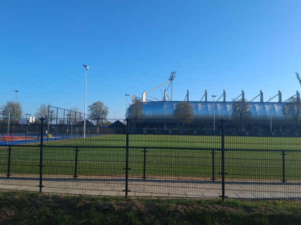 Sportpark Ossenkoppelerhoek veld 05-Oranje N. - Almelo-Ossenkoppelerhoek