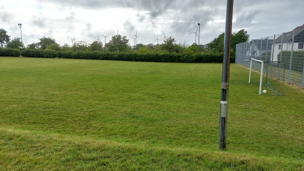 Windparkstadion Nebenplatz - Schleiden-Schöneseiffen