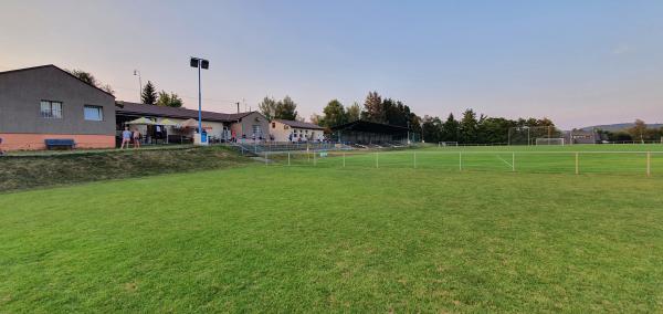 Fotbalove hřiště Jesenice - Jesenice u Rakovníka