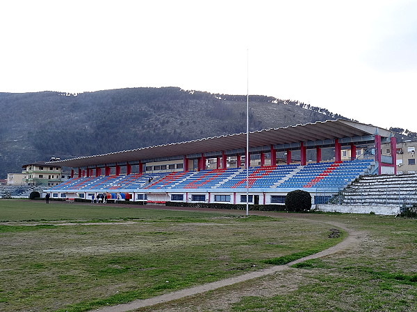 Stadiumi Tomori - Berat