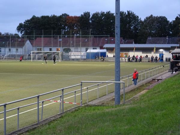 Sportplatz Merziger Straße - Völklingen-Hermann-Röchling-Höhe