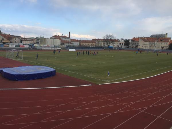 Městský stadion v Horním parku - Znojmo